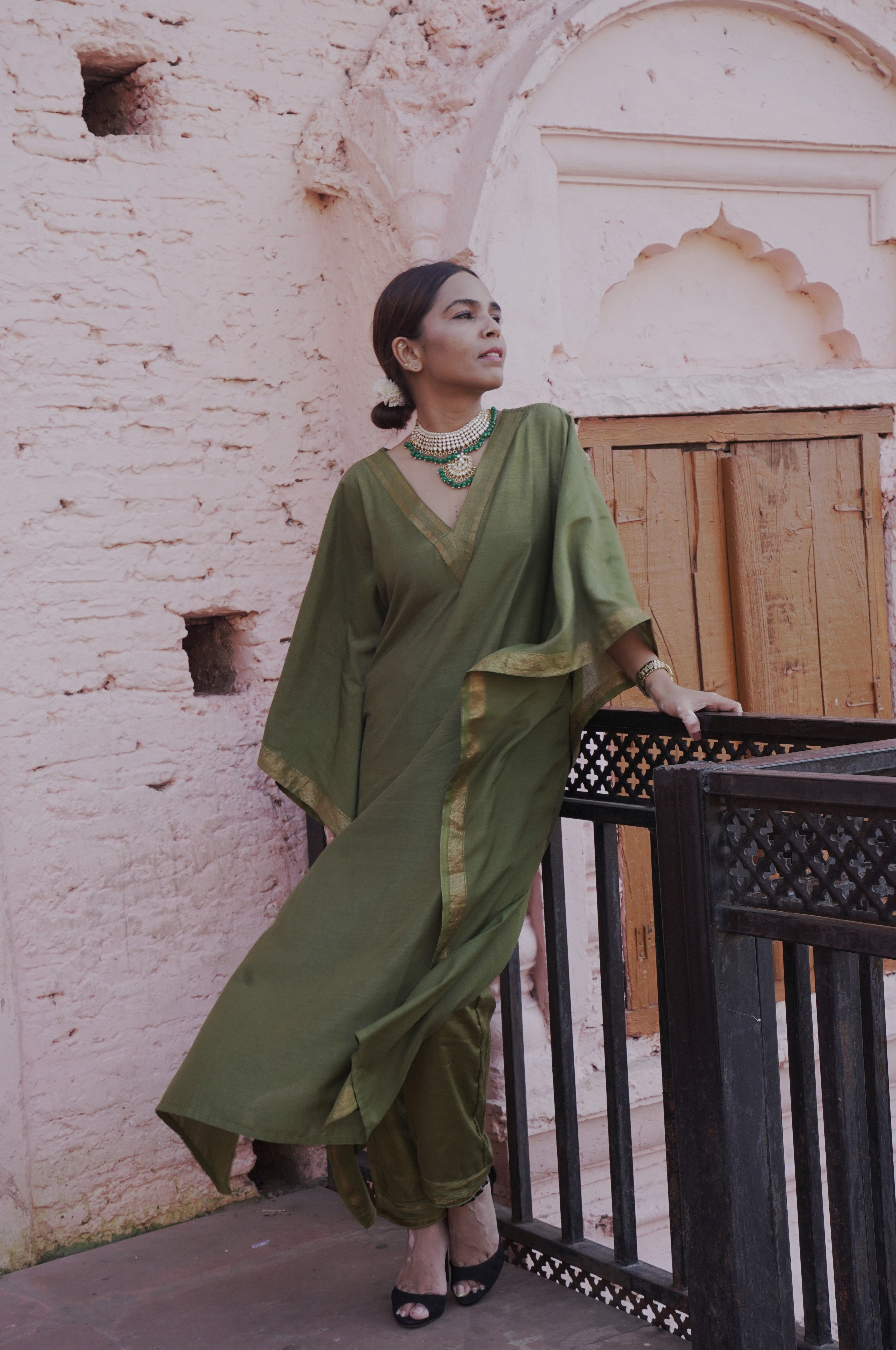 त्यौहार Olive Green Banana Silk Kaftan & Pants Set