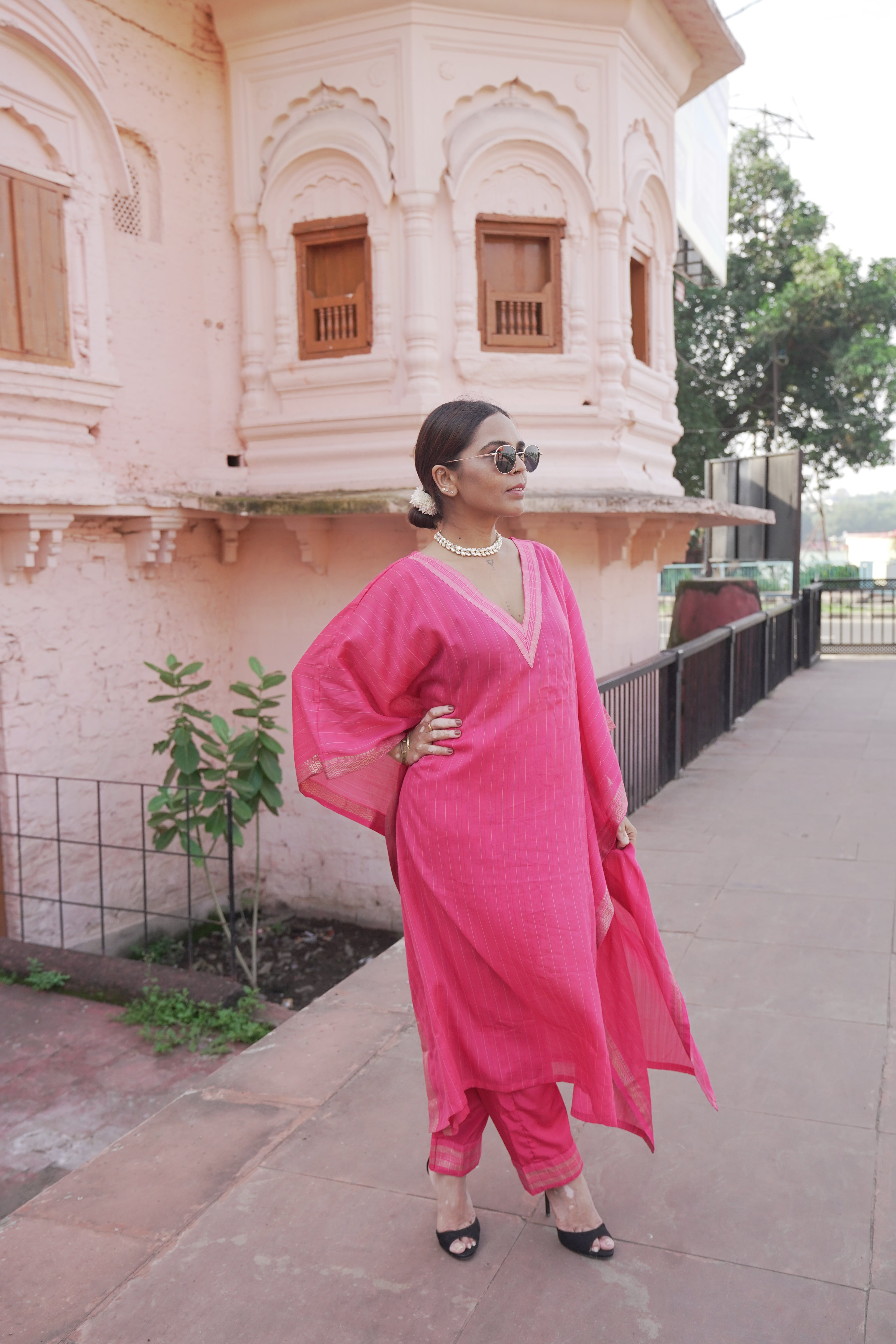 त्यौहार Pink Banana Silk Kaftan & Pants Set