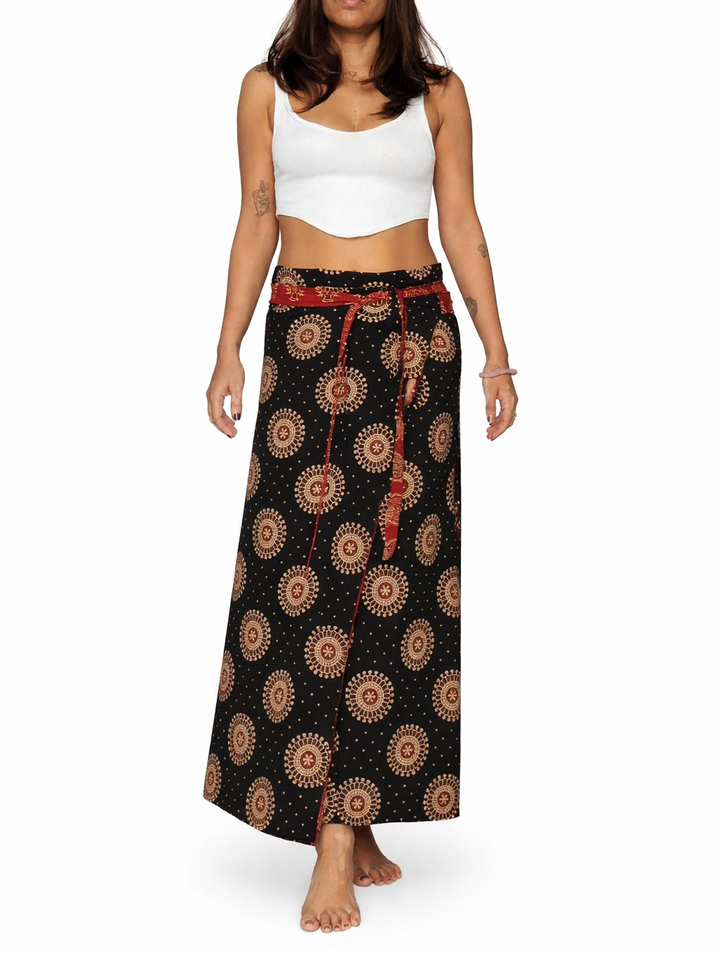 Shapeshifter one skirt, endless possibilities - black & red floral