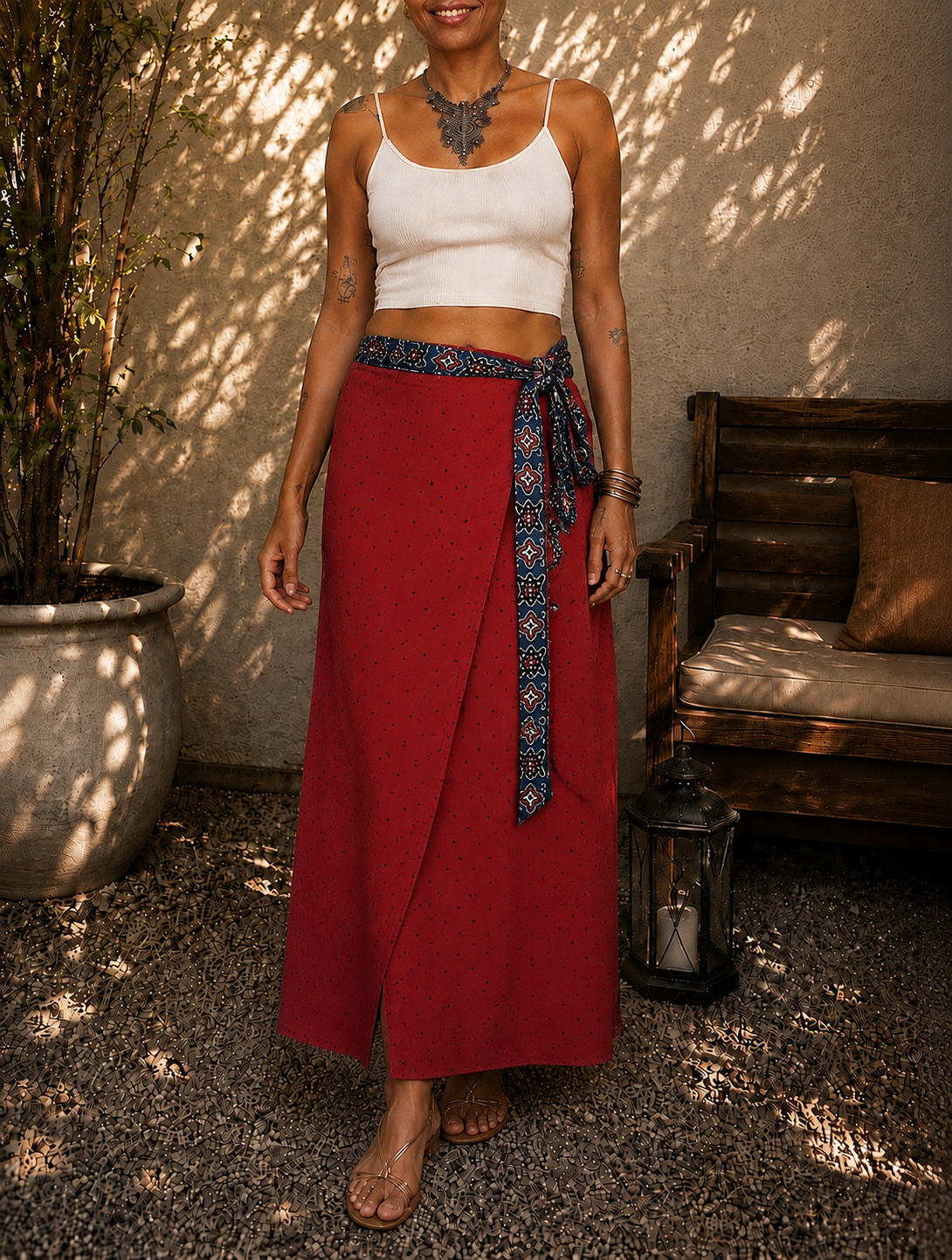 Shapeshifter one skirt, endless possibilities - Blue Ajrak & red polka