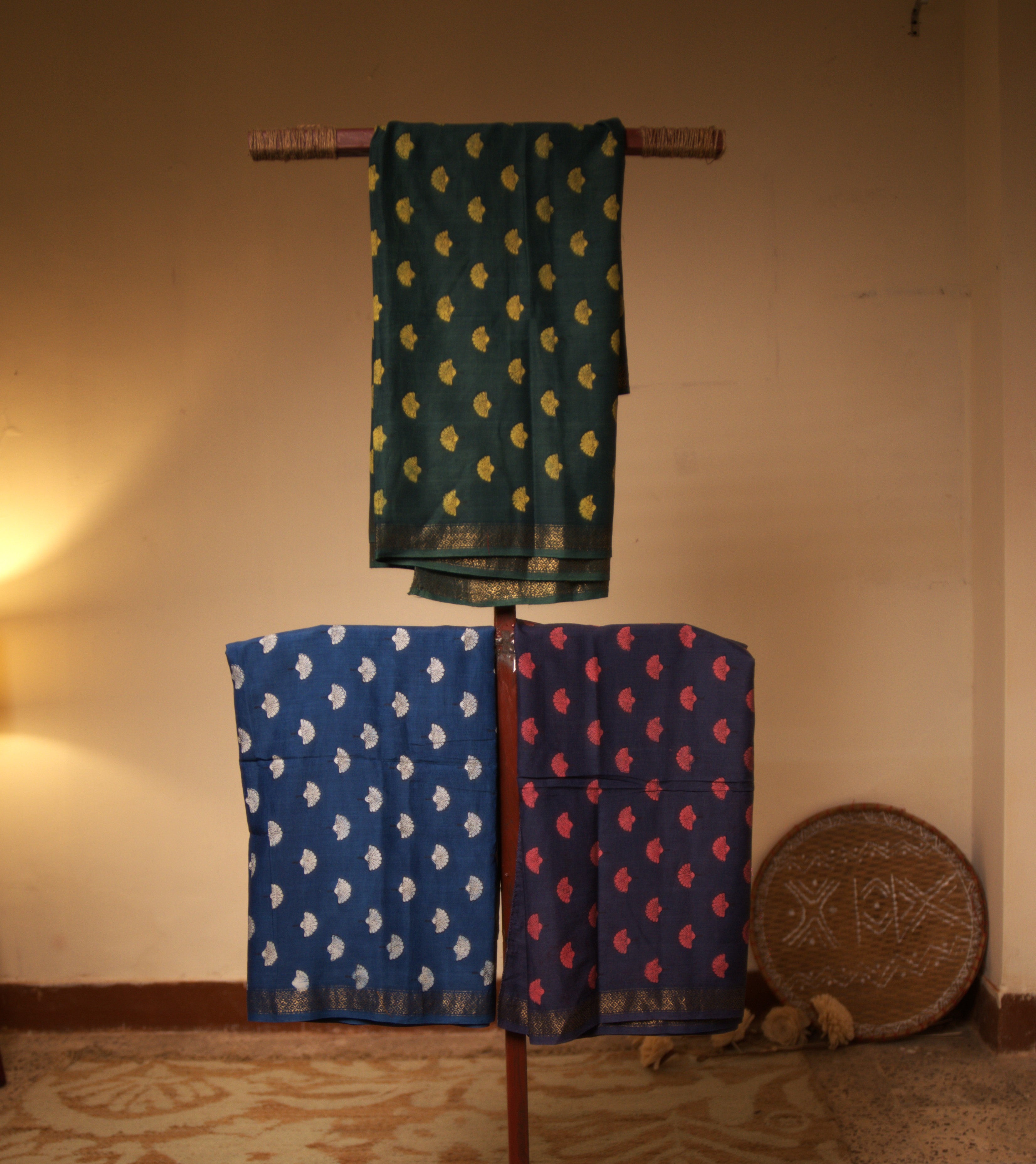 Sutrā - Handwoven Banana Silk Dupatta