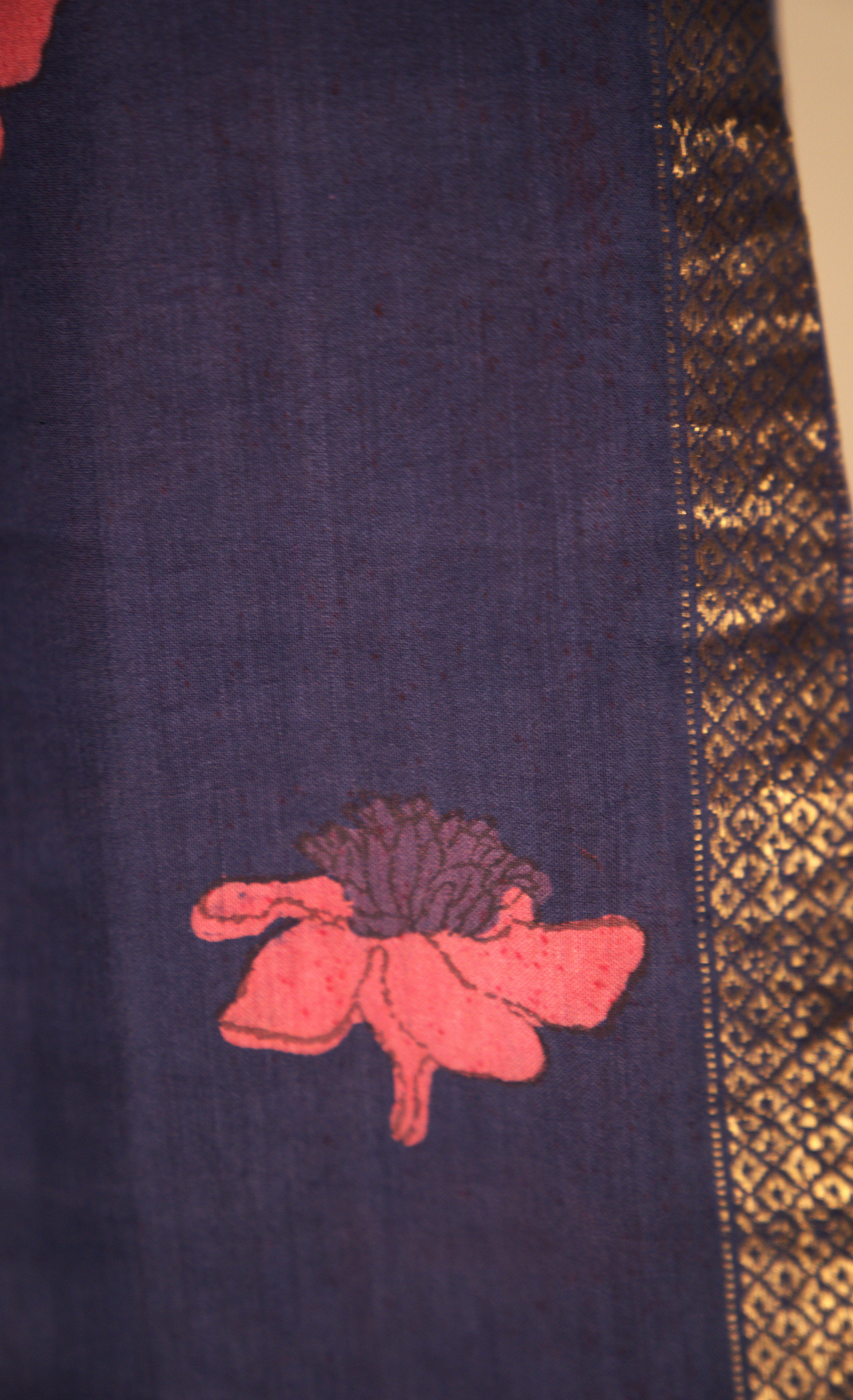 Sutrā - Handwoven Banana Silk Dupatta