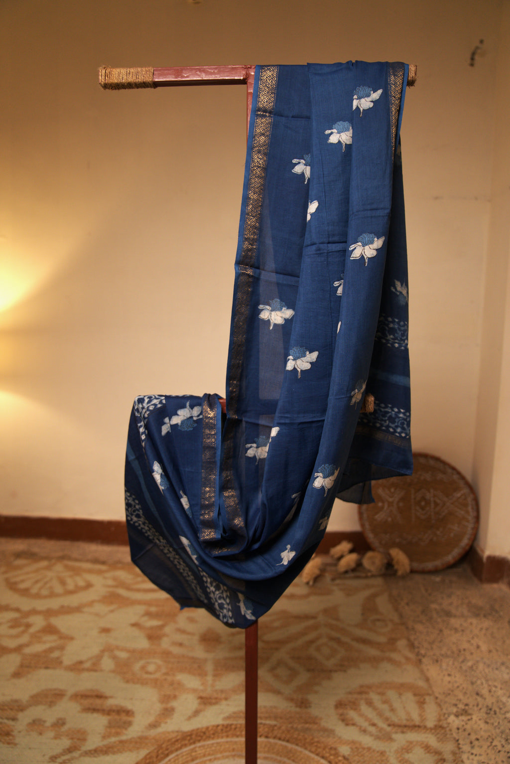 Sutrā - Handwoven Banana Silk Dupatta