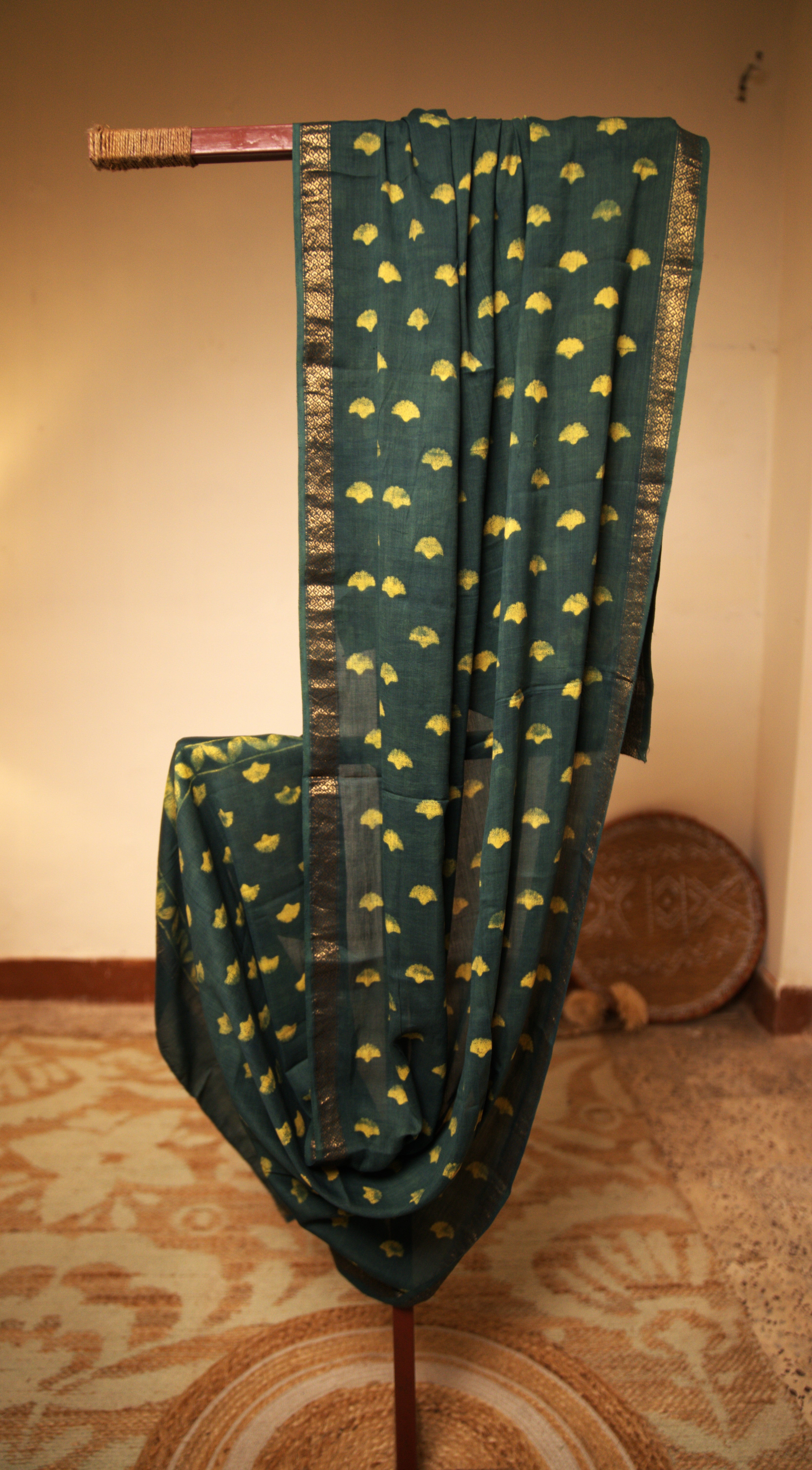 Sutrā - Handwoven Banana Silk Dupatta