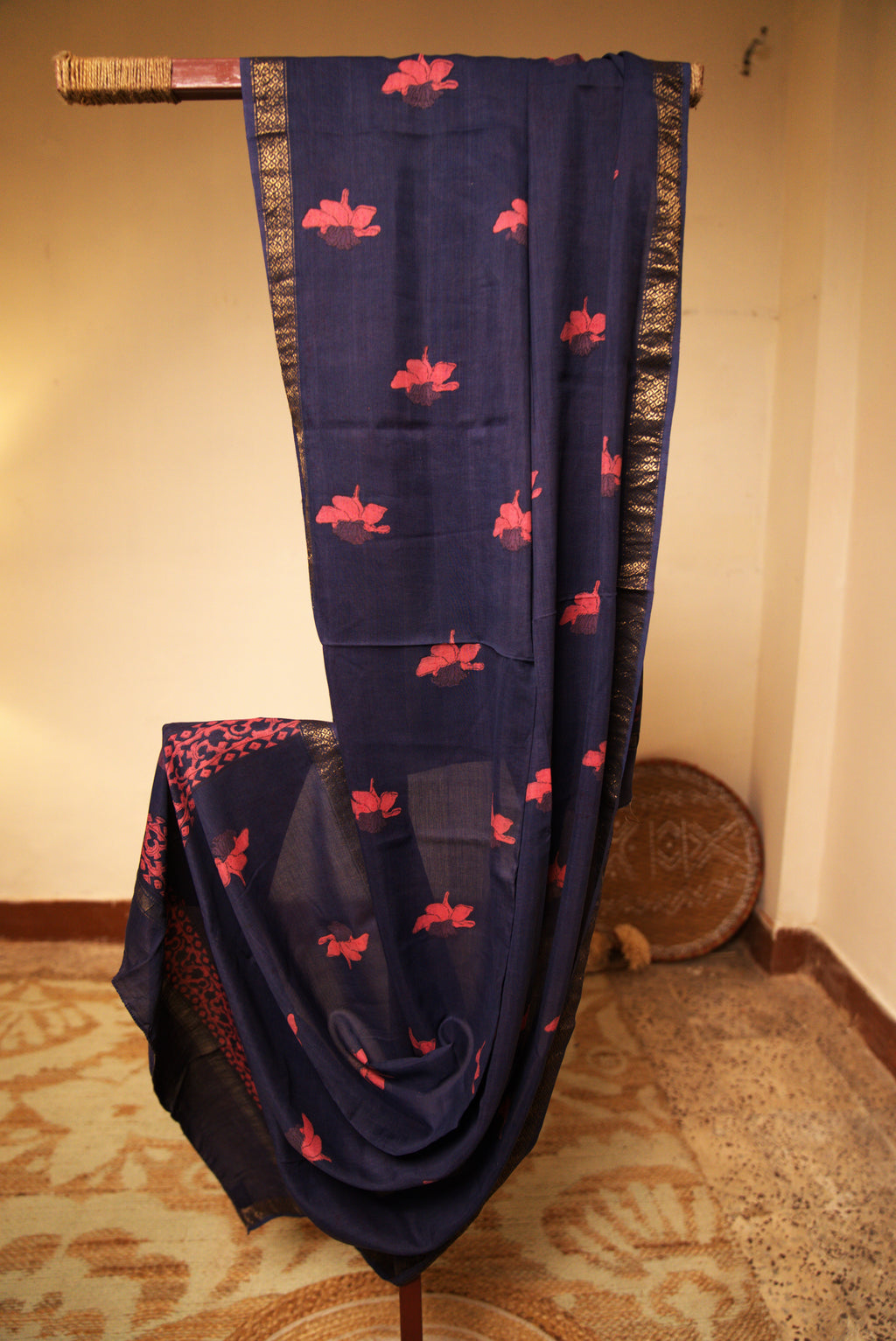 Sutrā - Handwoven Banana Silk Dupatta