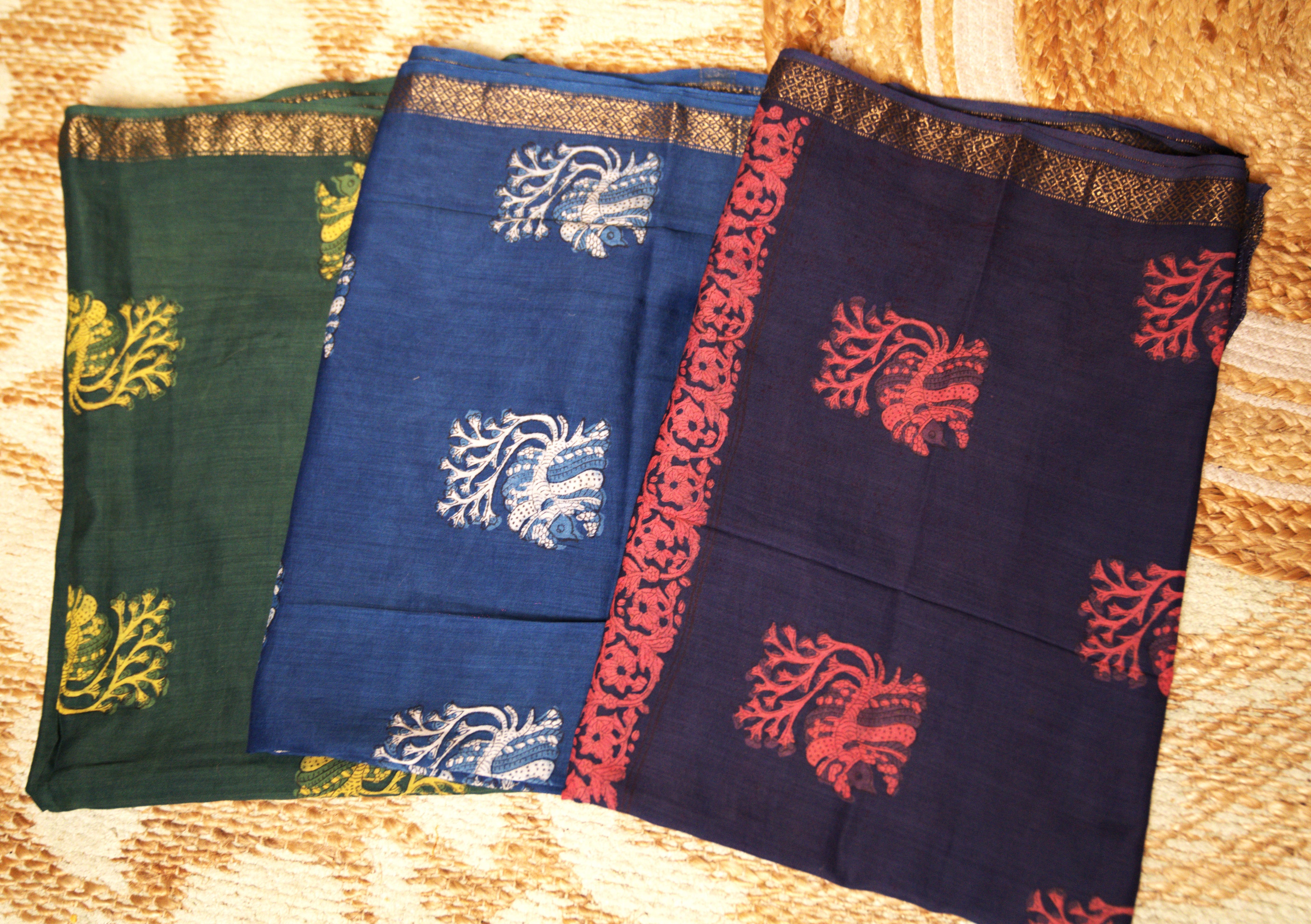 Sutrā  - Handwoven Banana Silk Dupatta