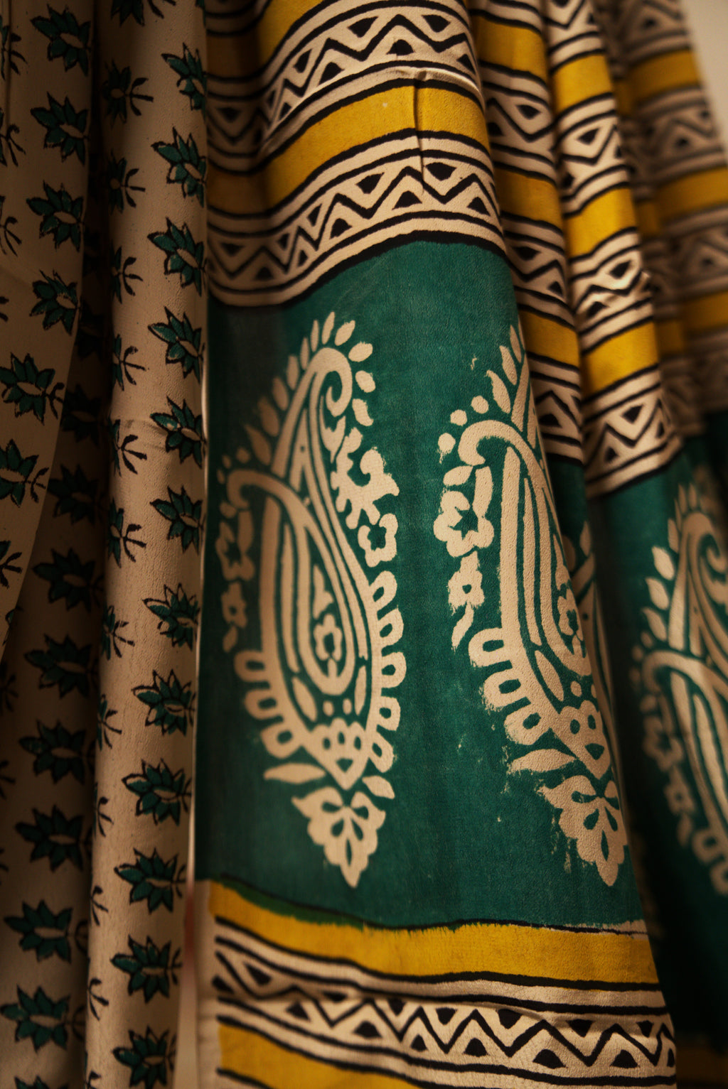 Crepe with Green Motifs