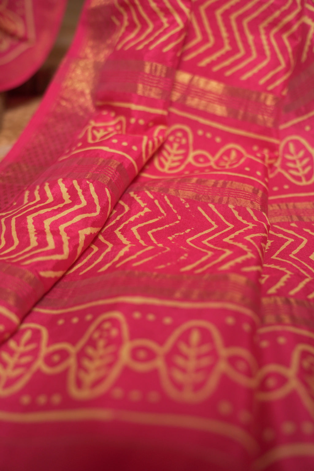 Sutrā - Pink Sari